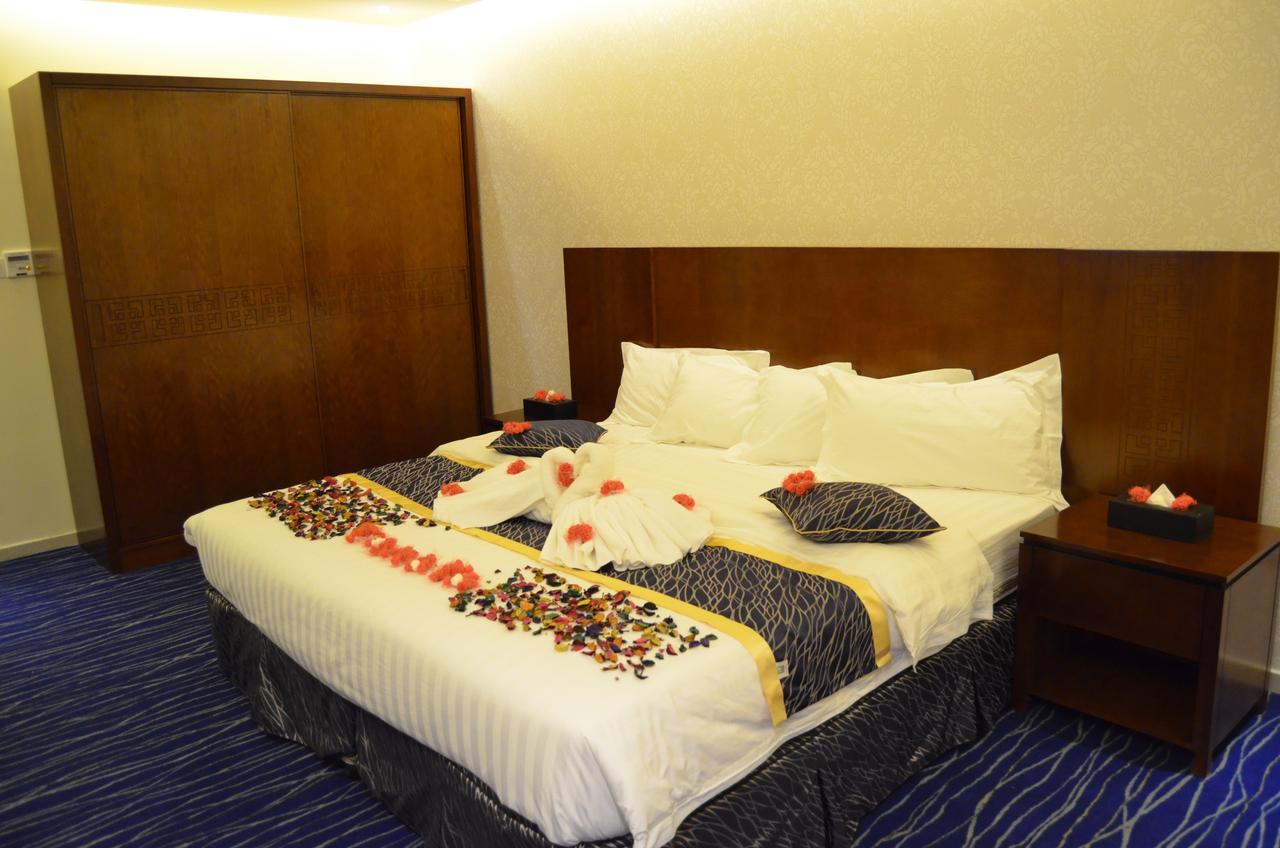 Tamaya Hotel Ал Хубар Екстериор снимка