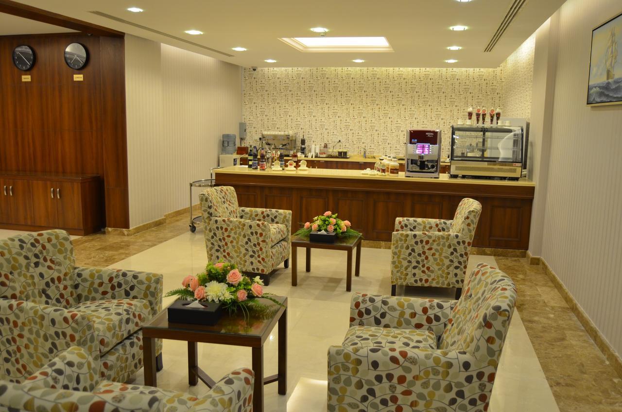 Tamaya Hotel Ал Хубар Екстериор снимка